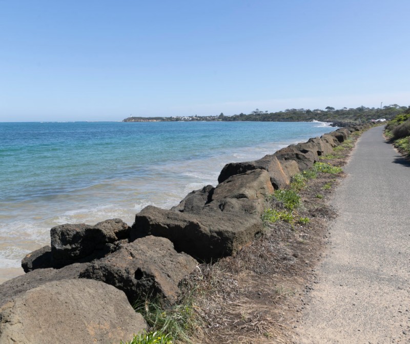 Golighty Park Beach and Surrounds 1200px 05