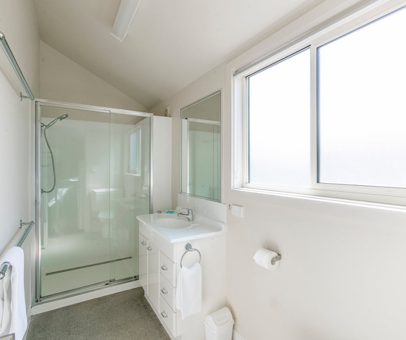 QRR 4 5 Park View Cabin 1200px 07