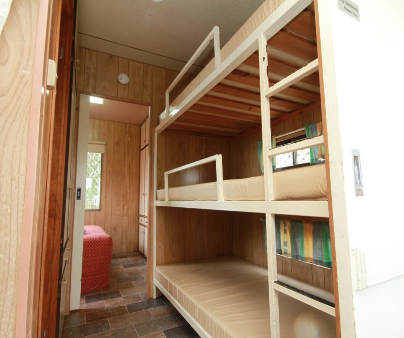 QRR 6 Budget Cabin 1200px 02
