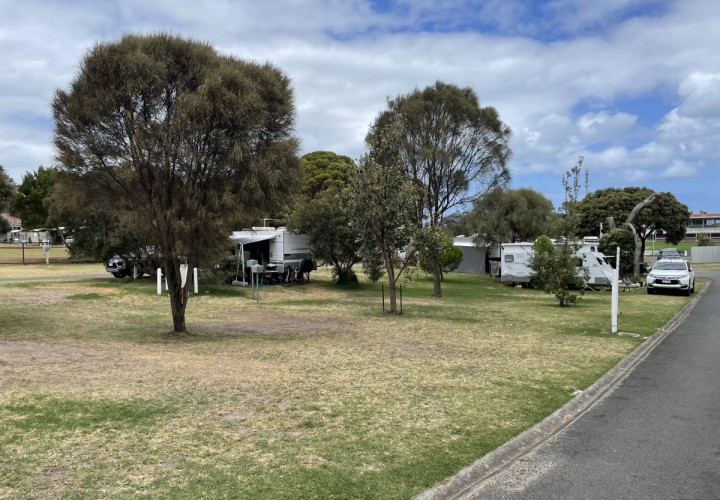 Victoria Park Camping 1200px 01