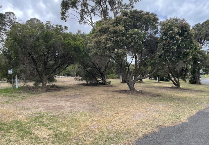 Victoria Park Restricted Access 1200px 02 2